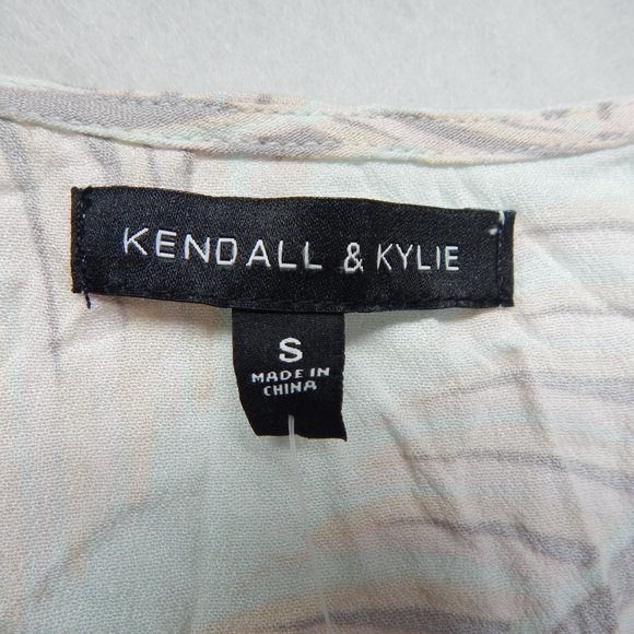 Kendall & Kylie PacSun Womens Hawaiian Print Tie Front Crop Top Size XS - Picture 5 of 10